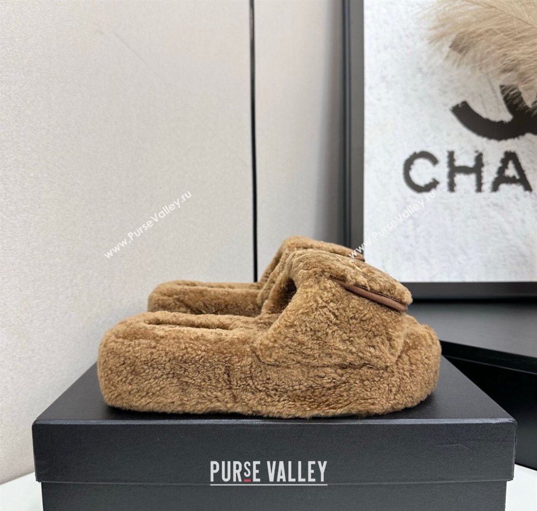 Chanel Shearling Wool Platform Slides Sandal with Foldover Brown 2025 CH103106 (MD-251031131)