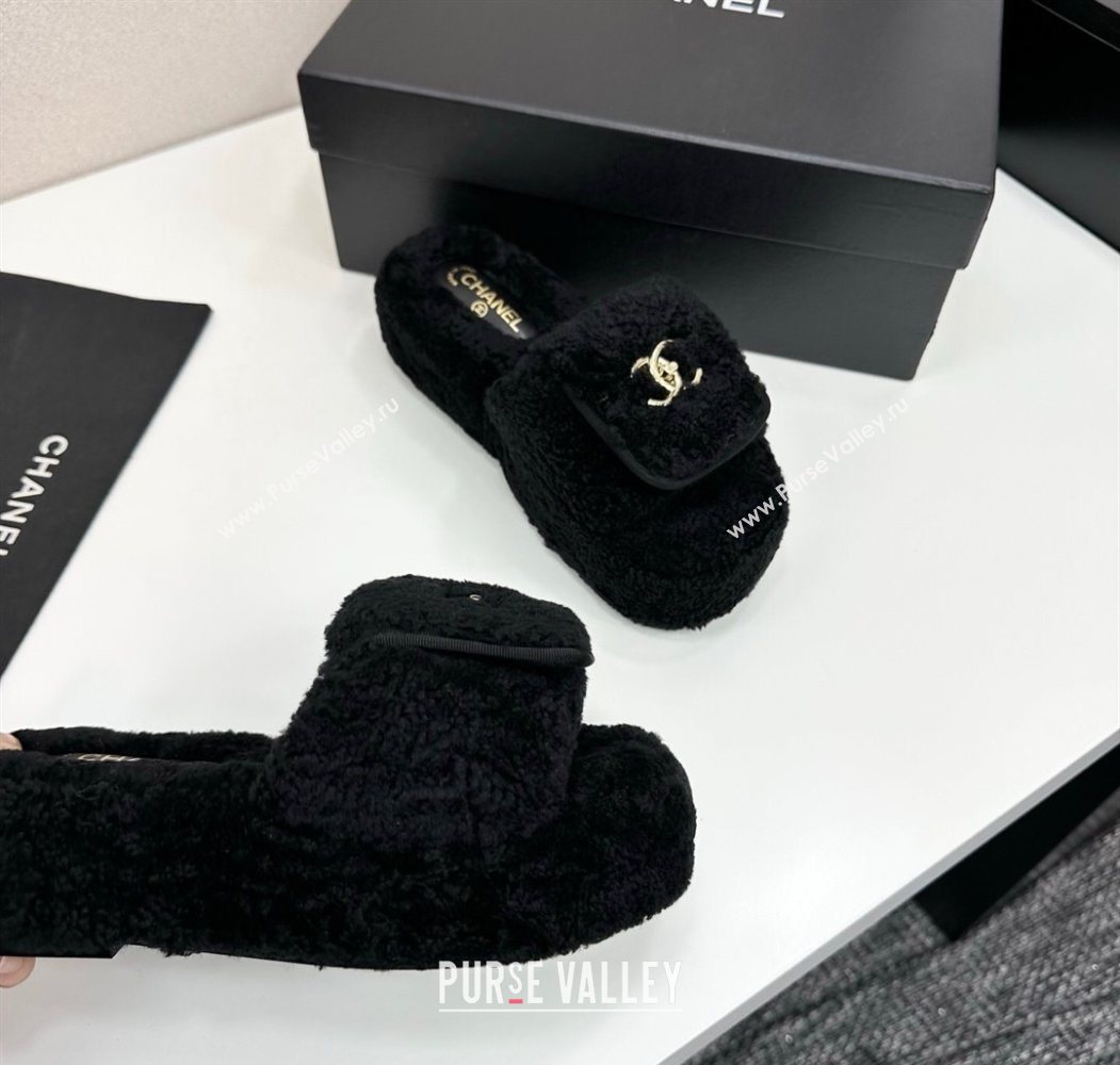 Chanel Shearling Wool Platform Slides Sandal with Foldover Black 2025 CH103106 (MD-251031132)