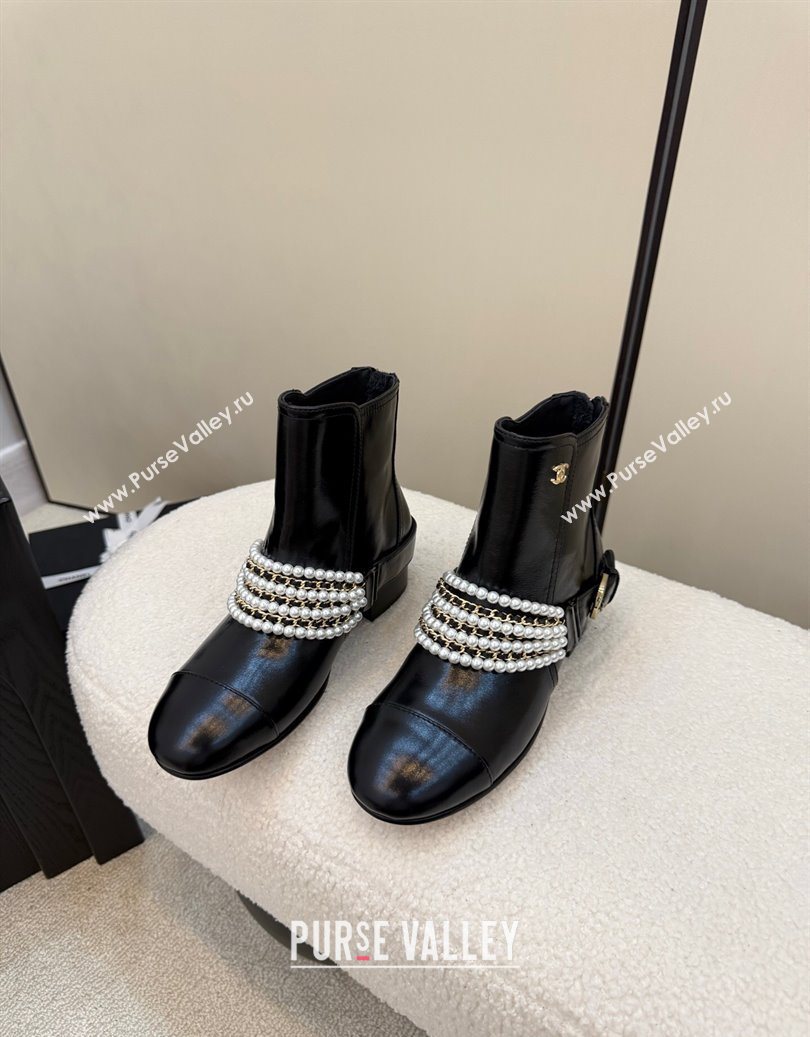 Chanel Patent Leather Ankle Boots with Pearls Black 2025 CH110408 (MD-251104045)