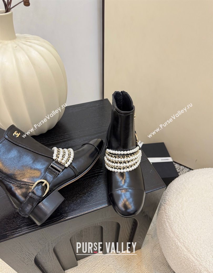 Chanel Patent Leather Ankle Boots with Pearls Black 2025 CH110408 (MD-251104045)