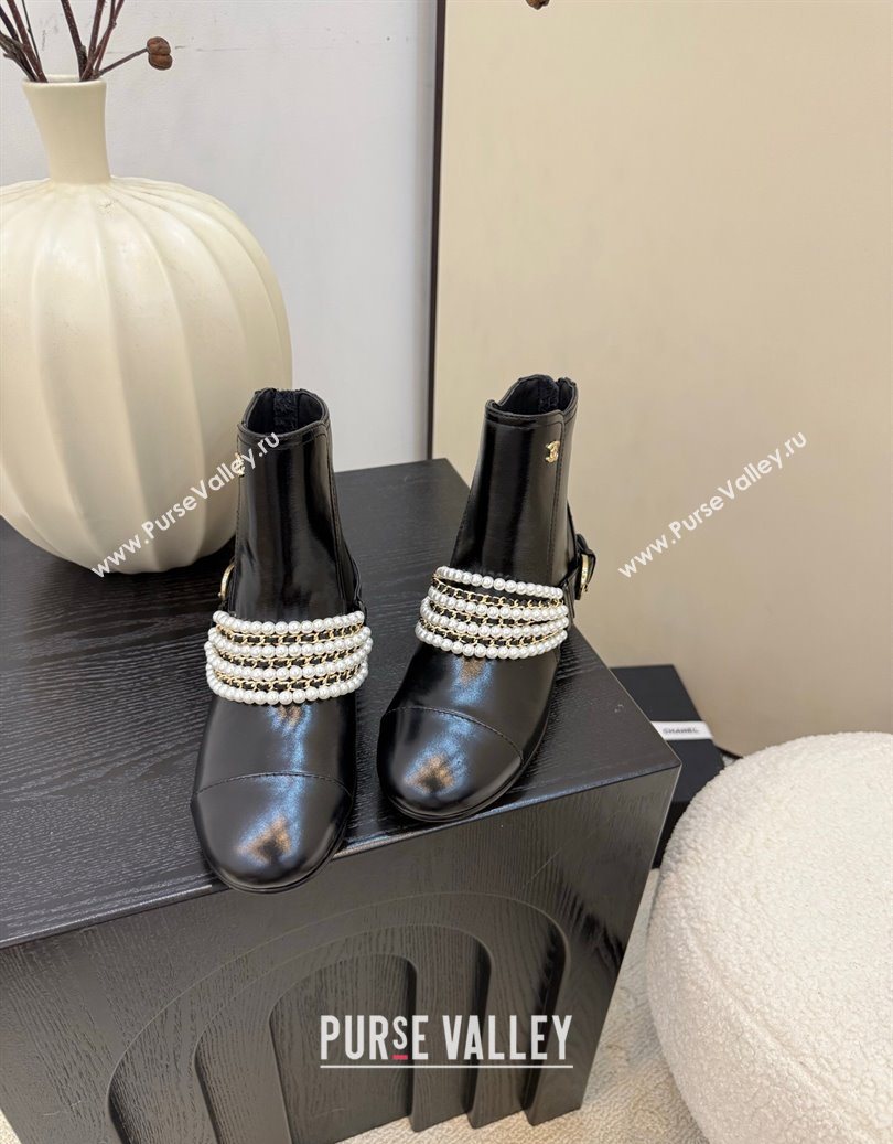 Chanel Patent Leather Ankle Boots with Pearls Black 2025 CH110408 (MD-251104045)