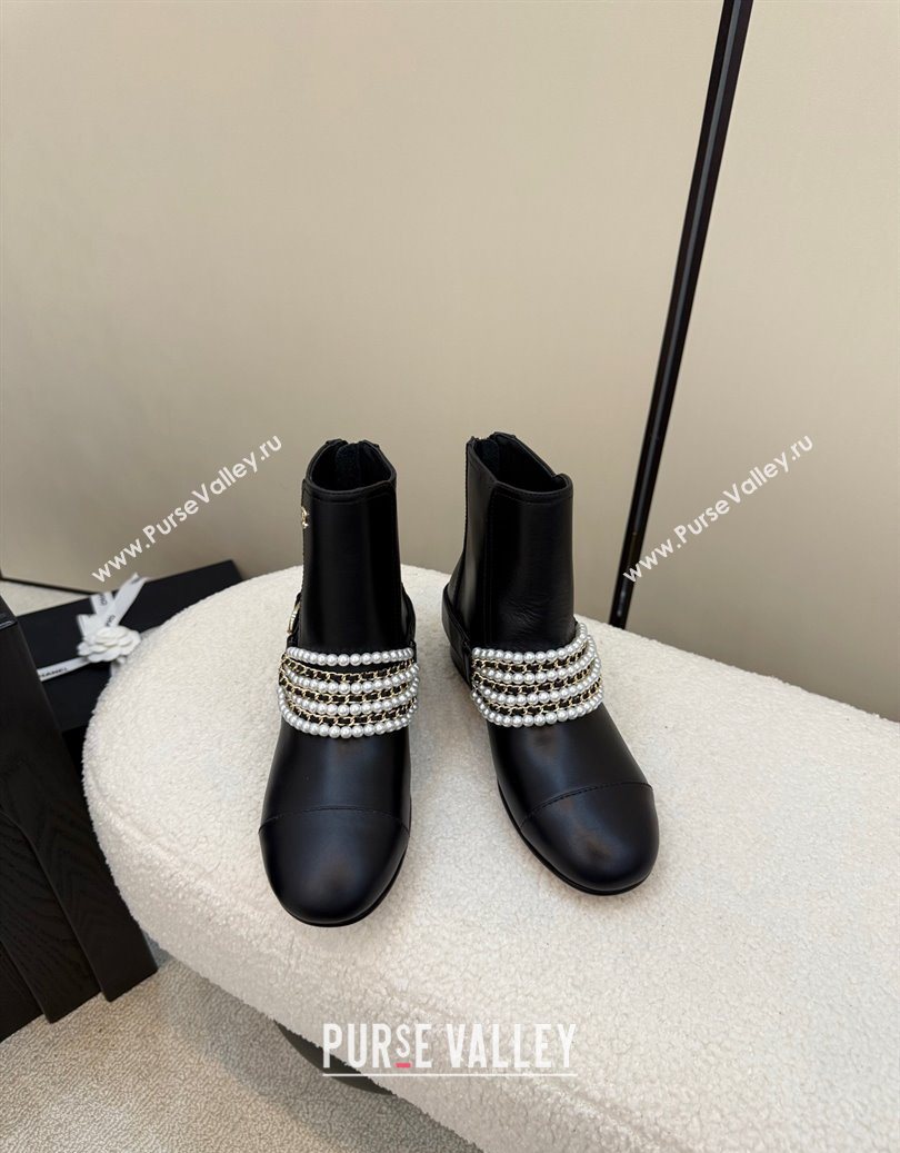 Chanel Calfskin Leather Ankle Boots with Pearls Black 2025 CH110408 (MD-251104046)