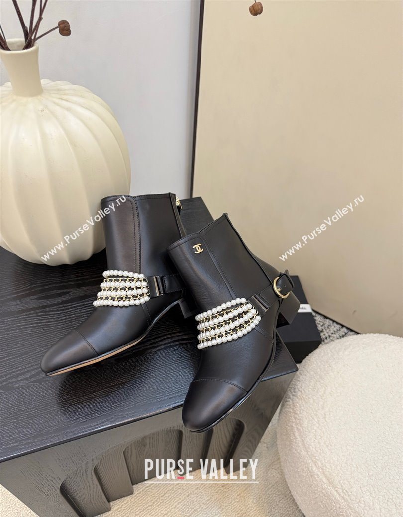 Chanel Calfskin Leather Ankle Boots with Pearls Black 2025 CH110408 (MD-251104046)