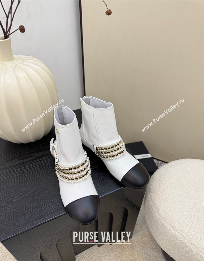 Chanel Calfskin Leather Ankle Boots with Pearls White 2025 CH110408 (MD-251104048)