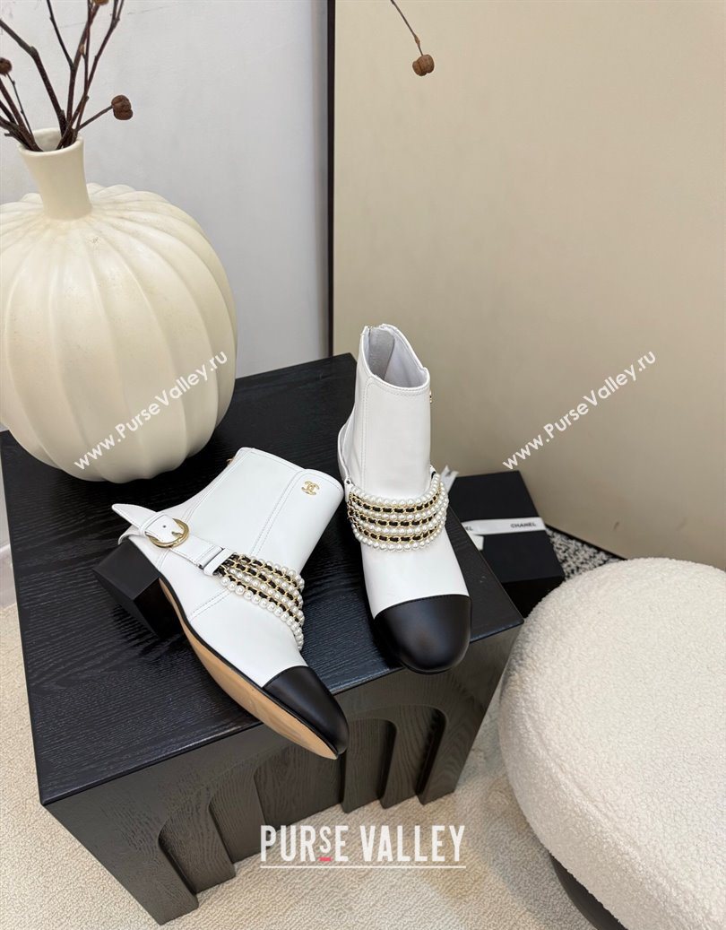 Chanel Calfskin Leather Ankle Boots with Pearls White 2025 CH110408 (MD-251104048)