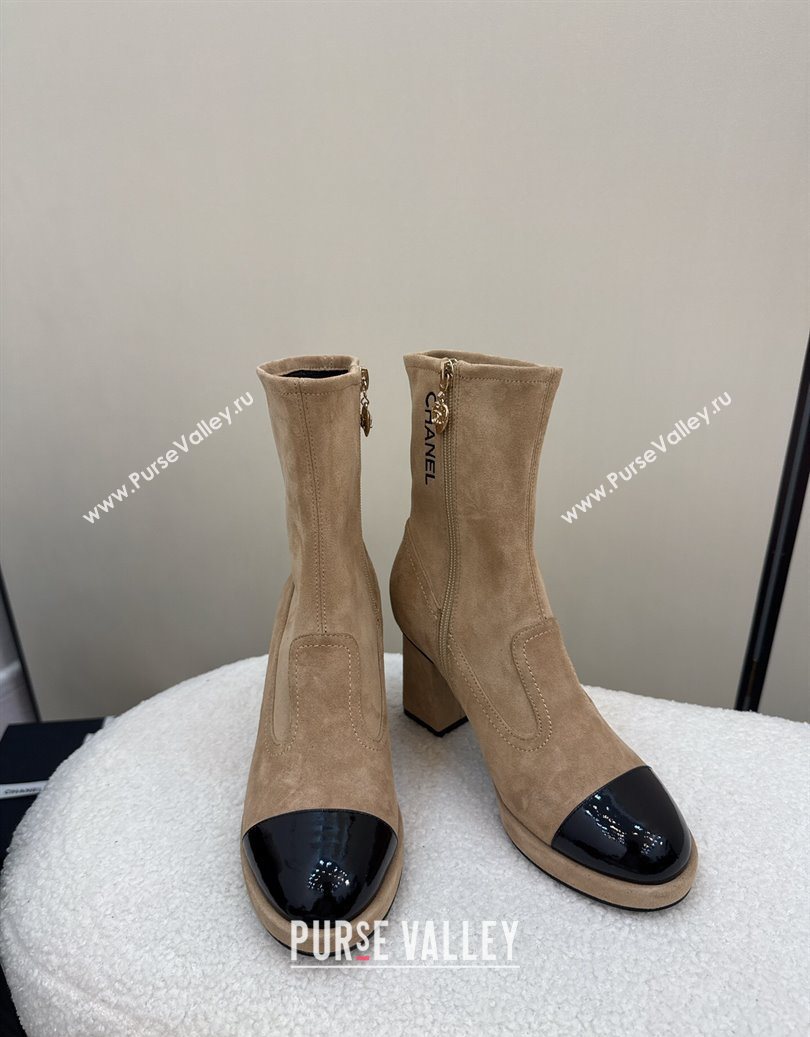 Chanel Suede and Patent Leather Platform Ankle Boots Beige 2025 CH110409 (MD-251104050)