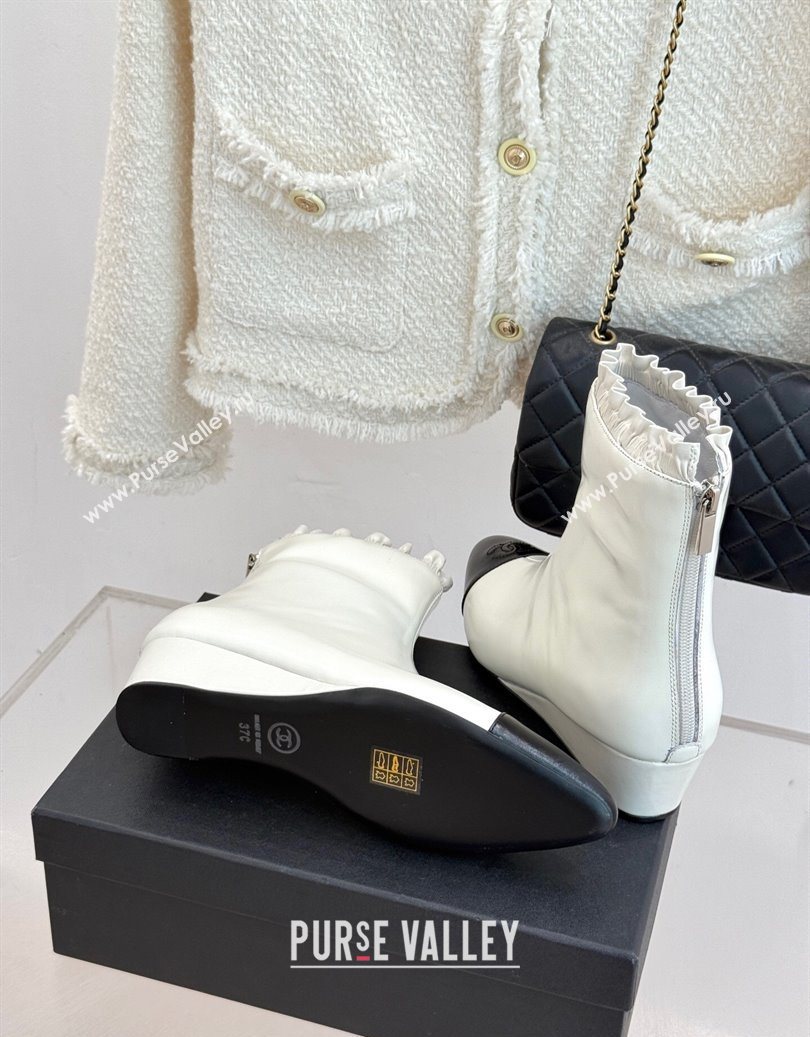 Chanel Shiny Calfskin Leather Wedge Ankle Boots White 2025 CH110410 (MD-251104053)