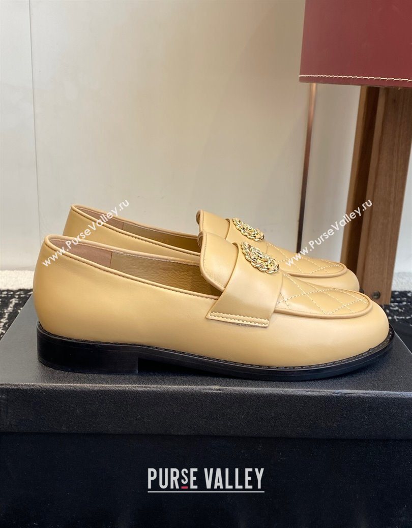Chanel Calfskin Leather Flat Loafers with CC Circle Beige 2025 CH103105 (KL-251031114)