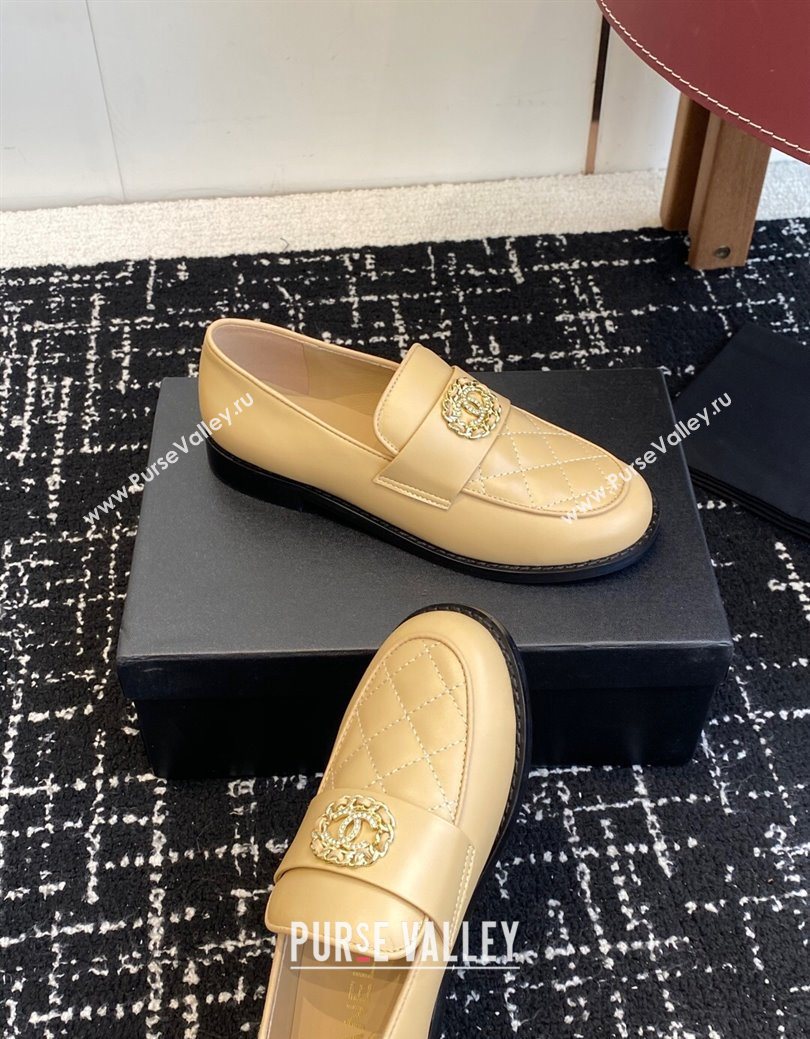 Chanel Calfskin Leather Flat Loafers with CC Circle Beige 2025 CH103105 (KL-251031114)