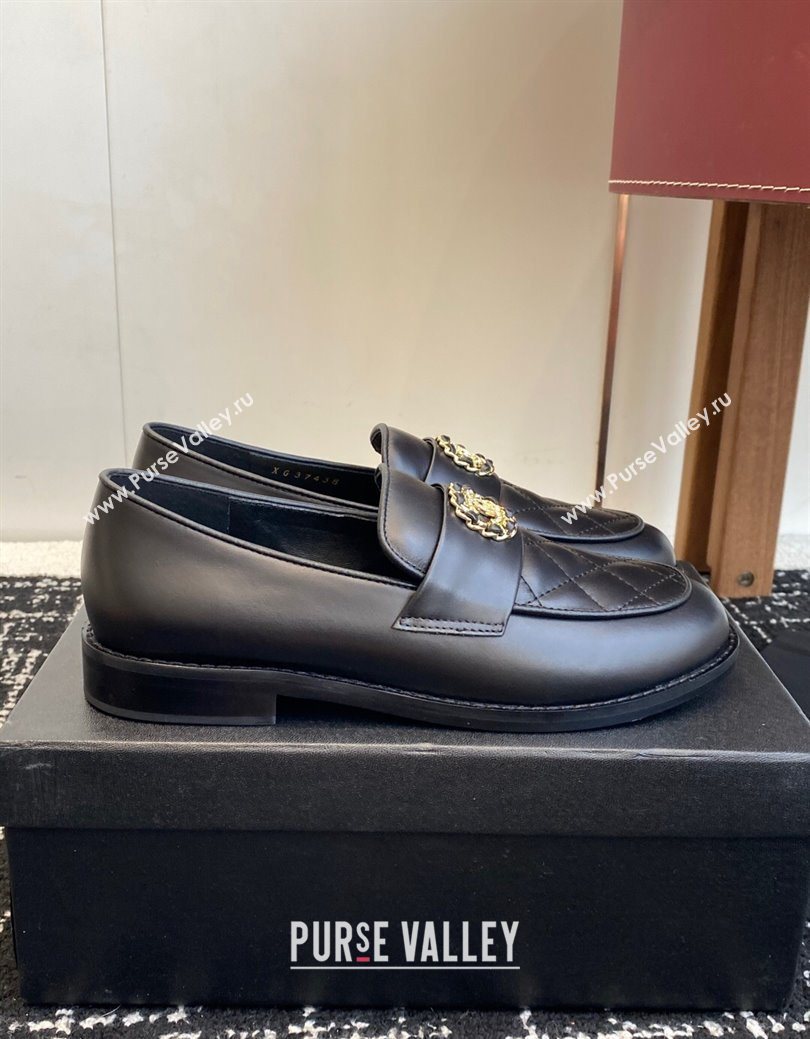 Chanel Calfskin Leather Flat Loafers with CC Circle Black 2025 CH103105 (KL-251031115)