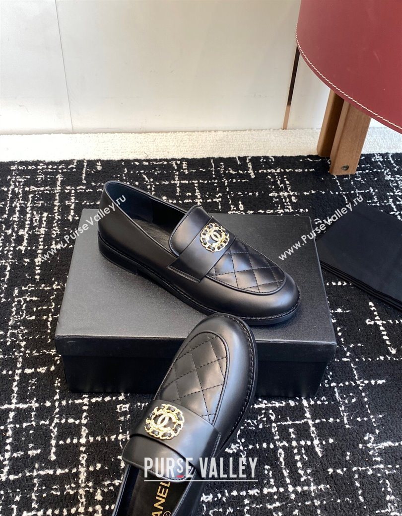 Chanel Calfskin Leather Flat Loafers with CC Circle Black 2025 CH103105 (KL-251031115)