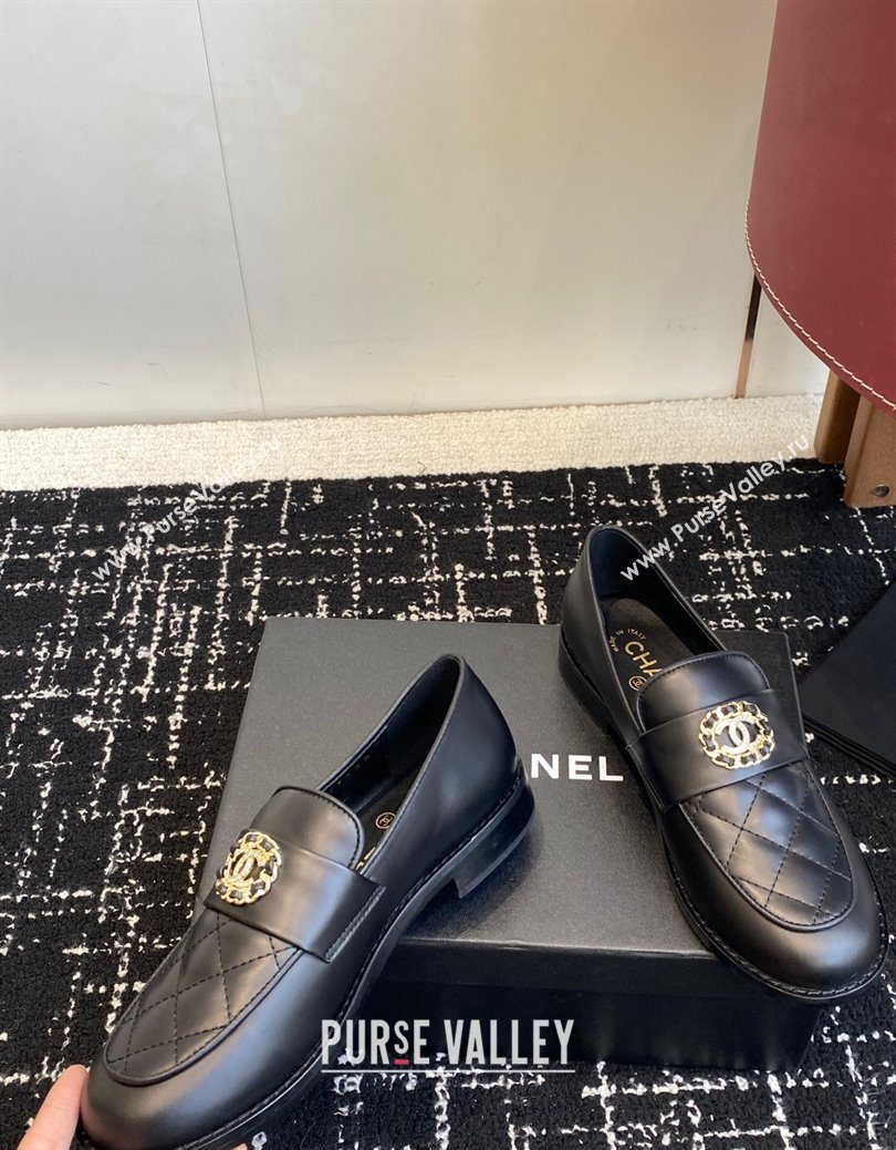 Chanel Calfskin Leather Flat Loafers with CC Circle Black 2025 CH103105 (KL-251031115)