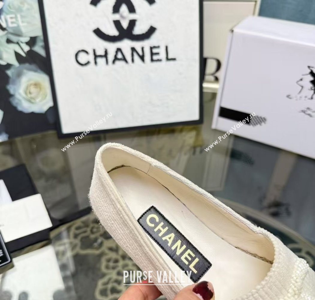 Chanel Corduroy  Grosgrain Flat Espadrilles White 2025 G46515 (JDF-251031082)