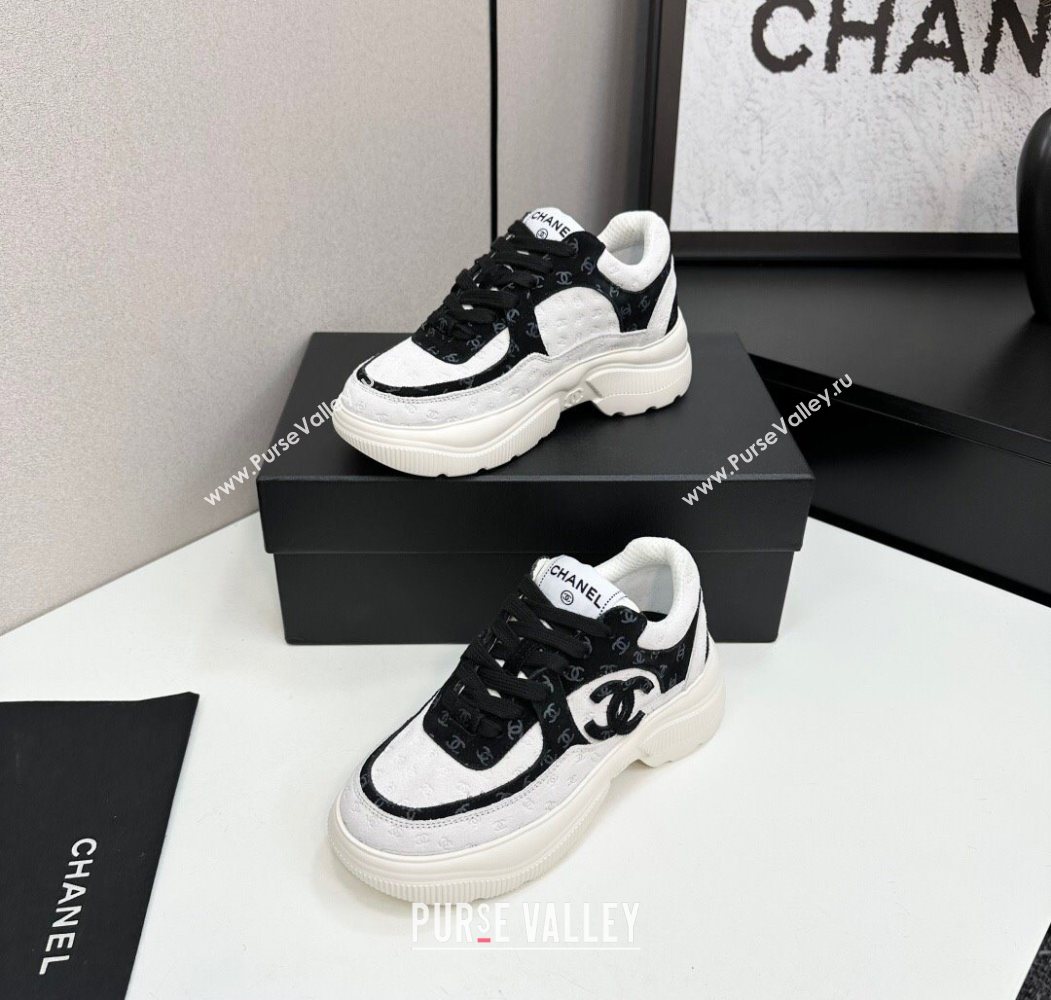 Chanel CC Allover Suede Platform Sneakers White/Black 13 2025 CH110102 (MD-251101013)