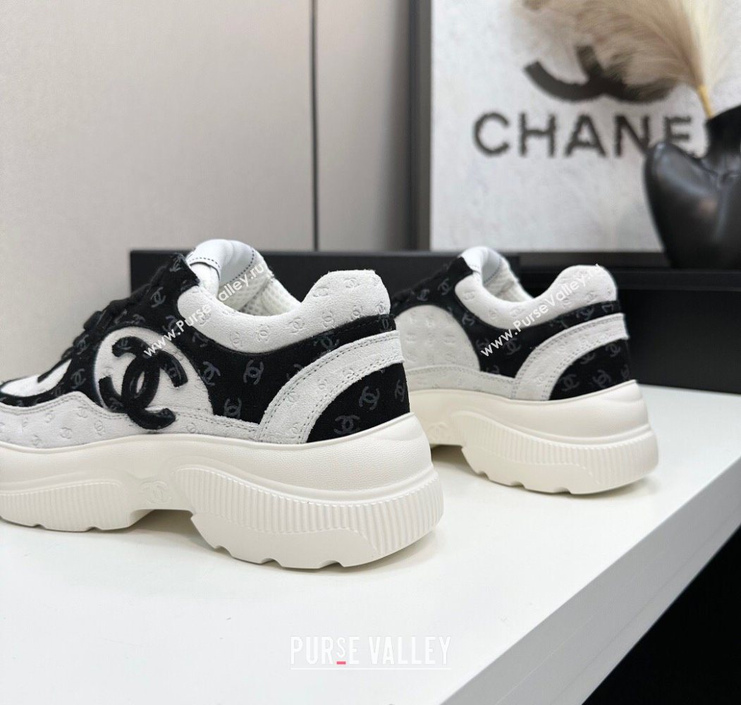 Chanel CC Allover Suede Platform Sneakers White/Black 13 2025 CH110102 (MD-251101013)