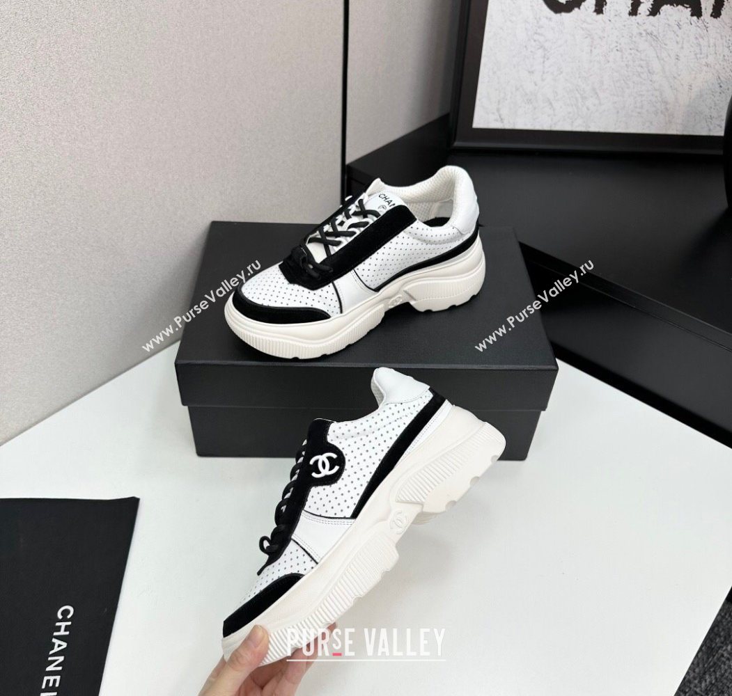 Chanel Perforated Calfskin Leather Platform Sneakers White/Black 18 2025 CH110102 (MD-251101018)