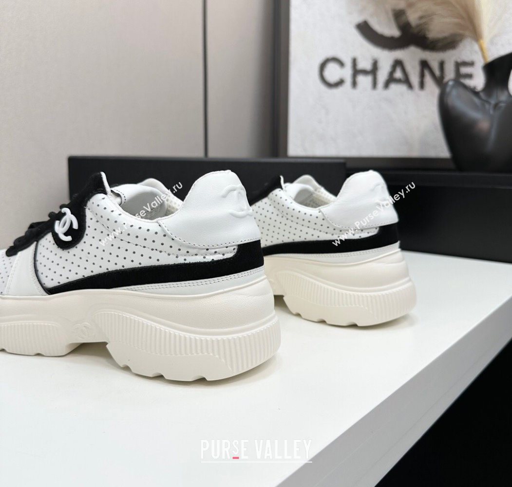 Chanel Perforated Calfskin Leather Platform Sneakers White/Black 18 2025 CH110102 (MD-251101018)