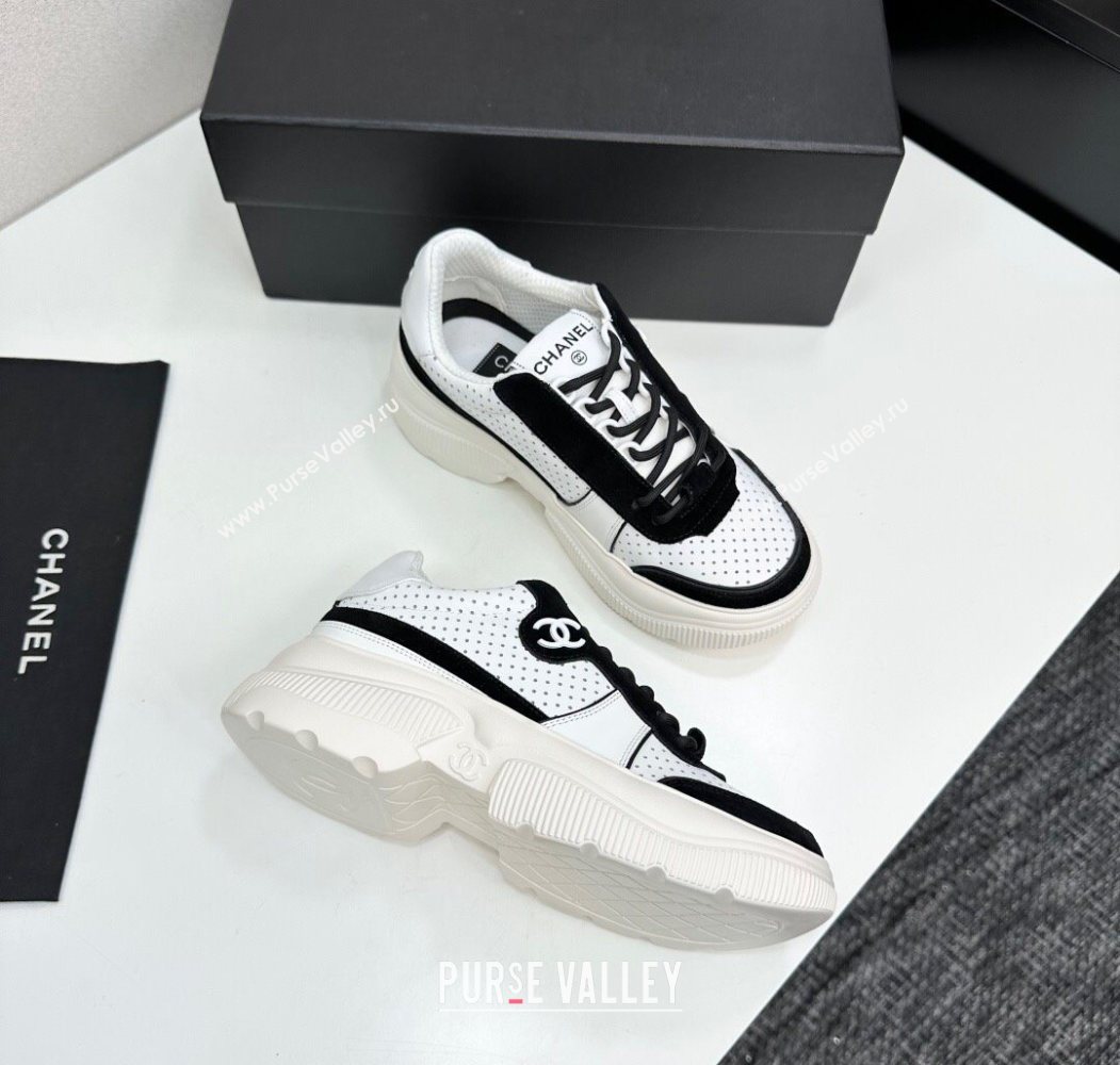 Chanel Perforated Calfskin Leather Platform Sneakers White/Black 18 2025 CH110102 (MD-251101018)