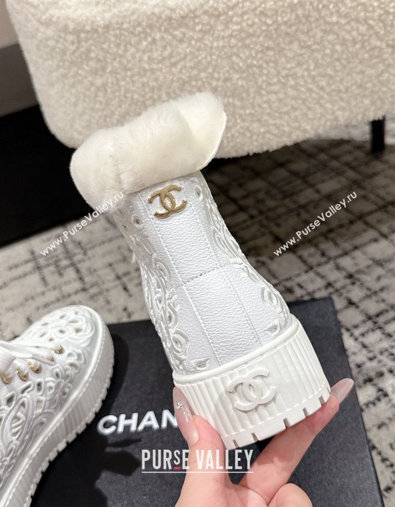 Chanel Openwork Calfskin Leather and Wool High Top Sneakers White 2025 CH110101 (MD-251101002)