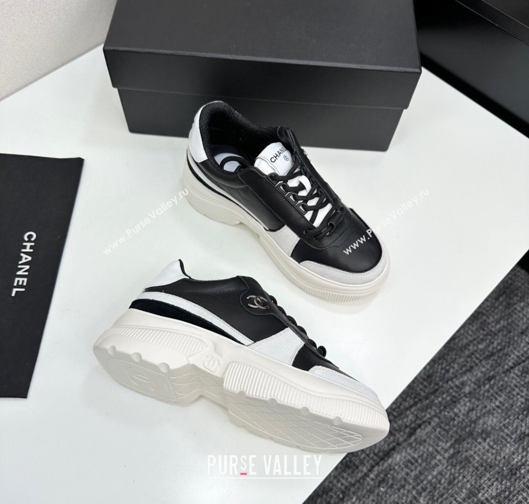 Chanel Calfskin Leather and Suede Platform Sneakers Black/White 19 2025 CH110102 (MD-251101019)