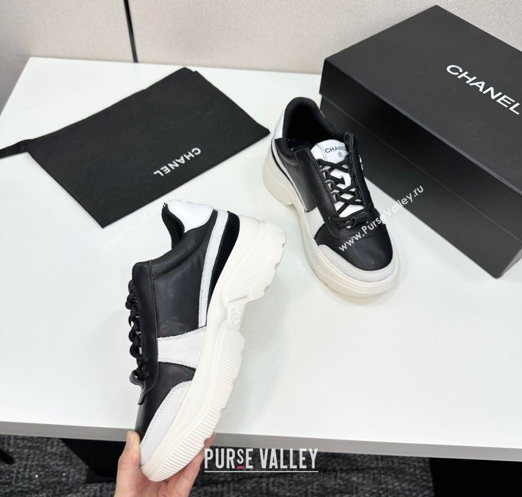 Chanel Calfskin Leather and Suede Platform Sneakers Black/White 19 2025 CH110102 (MD-251101019)
