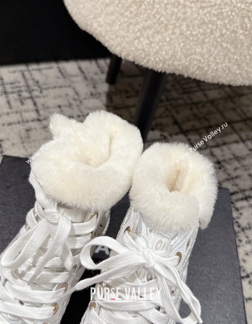 Chanel Openwork Calfskin Leather and Wool High Top Sneakers White 2025 CH110101 (MD-251101002)