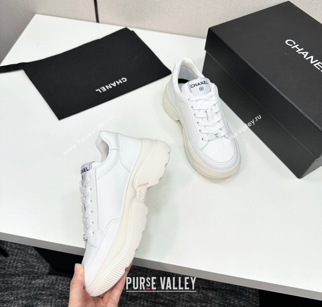Chanel Calfskin Leather Platform Sneakers with Signature White 2025 CH110103 (MD-251101030)