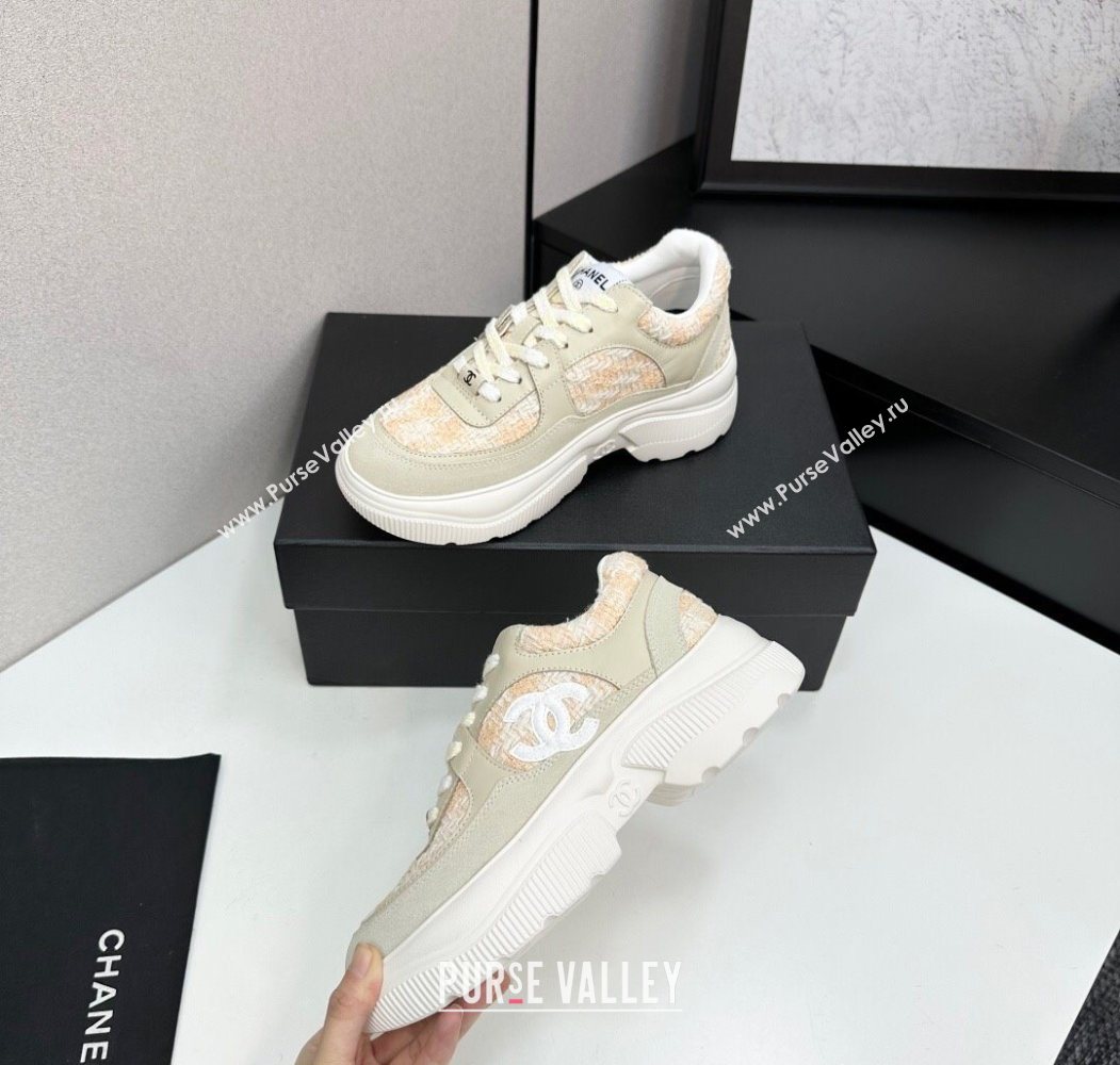 Chanel Calfskin Leather, Suede and Tweed Platform Sneakers Green/Yellow 10 2025 CH110102 (MD-251101010)