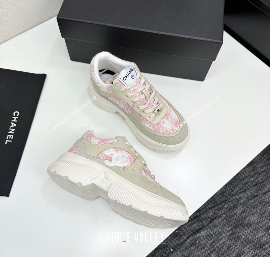 Chanel Calfskin Leather, Suede and Tweed Platform Sneakers Green/Pink 11 2025 CH110102 (MD-251101011)