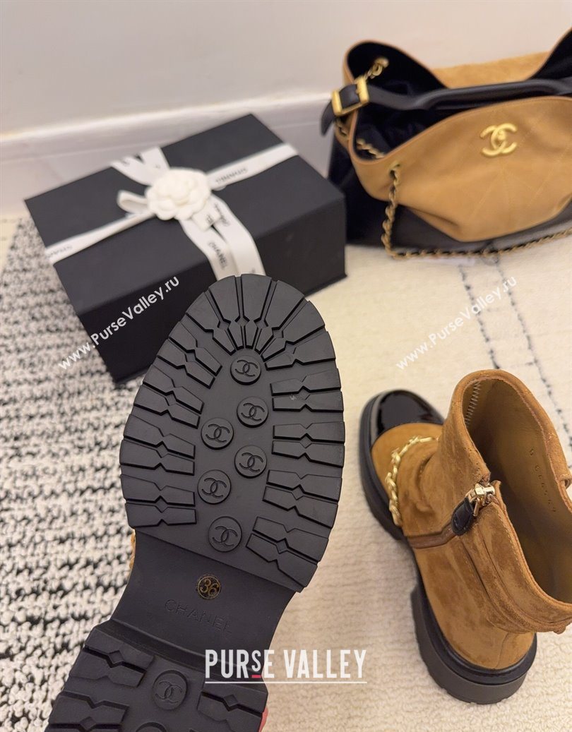 Chanel Suede Patent Leather Platform Ankle Boots with Chain and Buckle Brown 2025 CH110412 (MD-251104058)