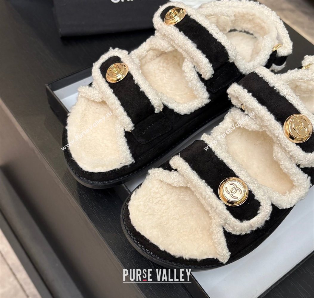 Chanel Coco Neige Suede and Wool Flat Strap Sandals Black 2025 CH110312 (MD-251103109)