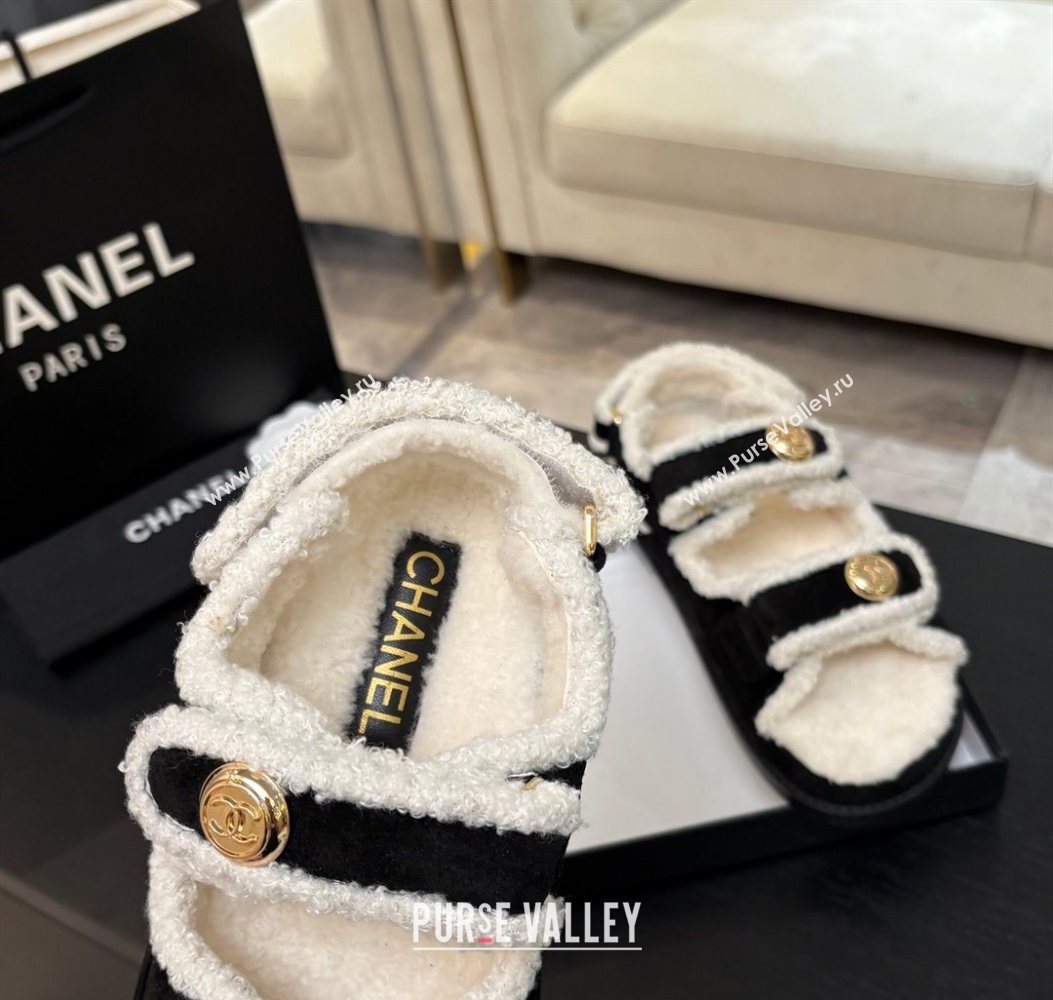 Chanel Coco Neige Suede and Wool Flat Strap Sandals Black 2025 CH110312 (MD-251103109)