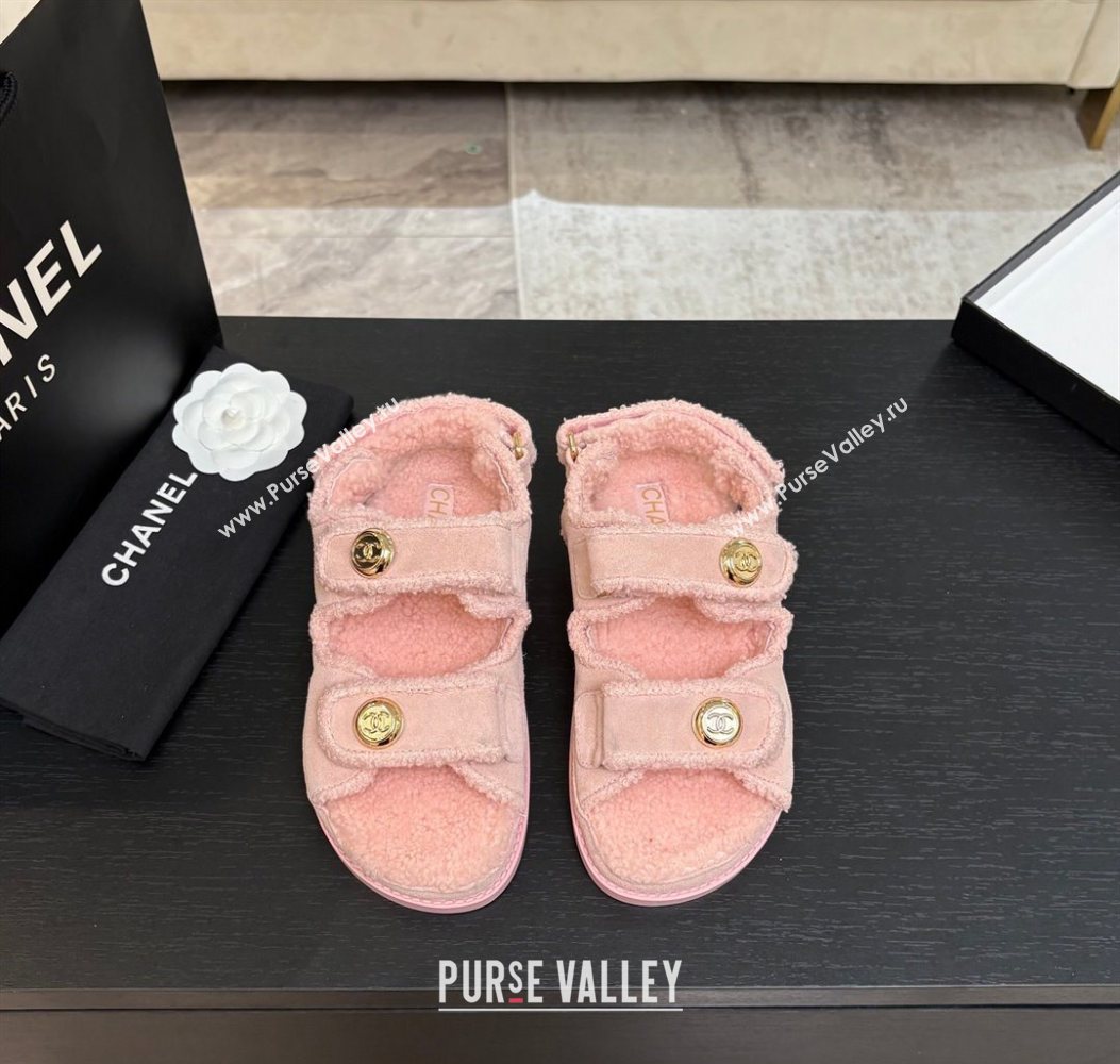 Chanel Coco Neige Suede and Wool Flat Strap Sandals Pink 2025 CH110312 (MD-251103112)