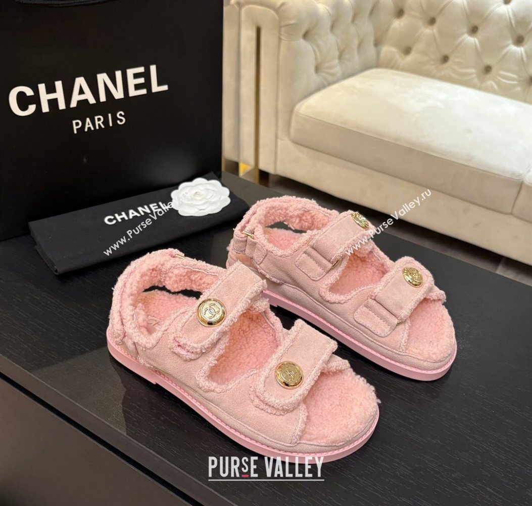 Chanel Coco Neige Suede and Wool Flat Strap Sandals Pink 2025 CH110312 (MD-251103112)
