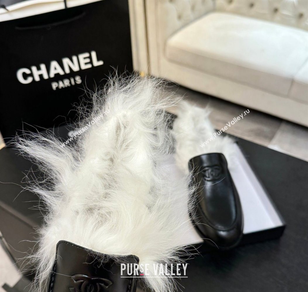 Chanel Shiny Crumpled Lambskin Shearling Loafers Black/White 2025 G46534 (MD-251104063)