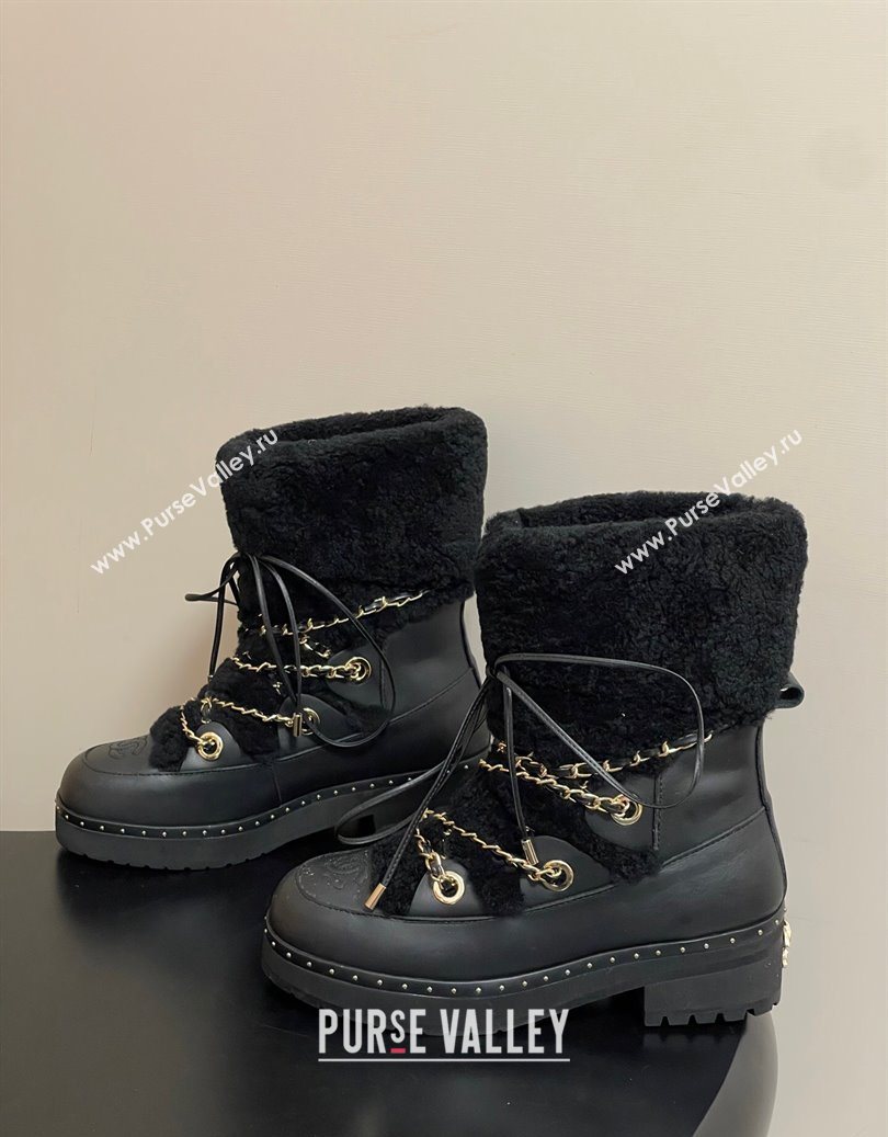 Chanel Calfskin Leather and Wool Snow Ankle Boots with Chain Black2 2025 CH110403 (MD-251104064)
