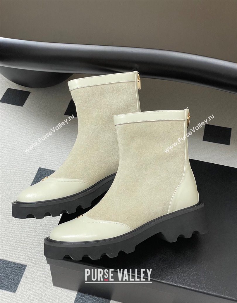 Chanel Suede and Shiny Calfskin Platform Ankle Boots White 2025 CH110404 (MD-251104068)