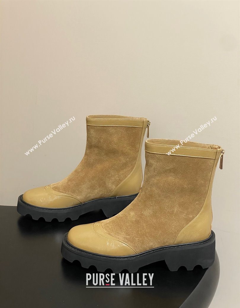 Chanel Suede and Shiny Calfskin Platform Ankle Boots Beige Yellow 2025 CH110404 (MD-251104069)