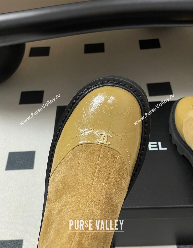 Chanel Suede and Shiny Calfskin Platform Ankle Boots Beige Yellow 2025 CH110404 (MD-251104069)