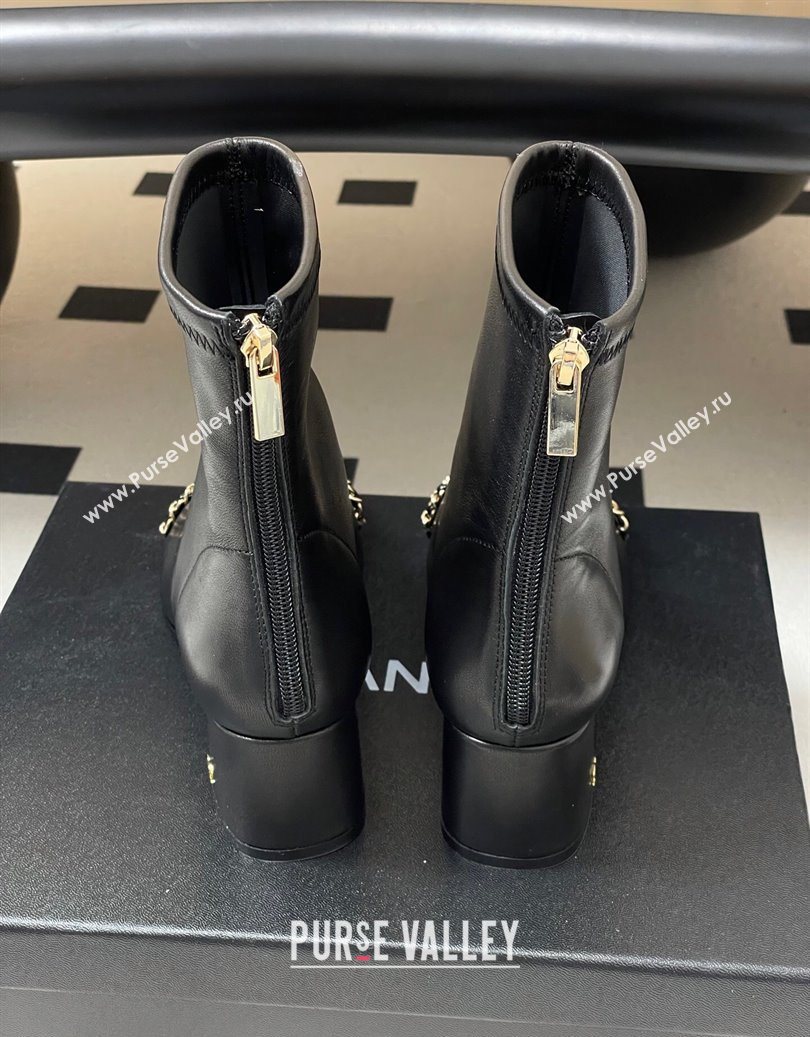 Chanel Stretch Lambskin and Grosgrain Heel Ankle Boots 5cm with Chain Black 2025 CH110405 (MD-251104071)