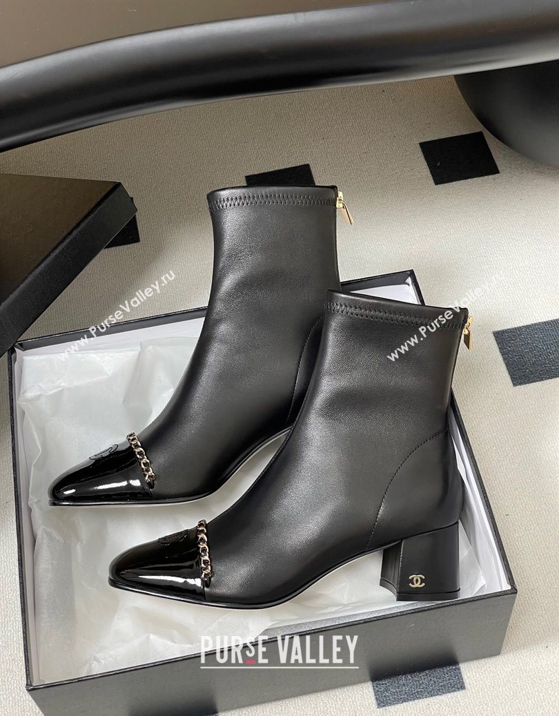 Chanel Stretch Lambskin and Patent Leather Heel Ankle Boots 5cm with Chain Black 2025 CH110405 (MD-251104072)