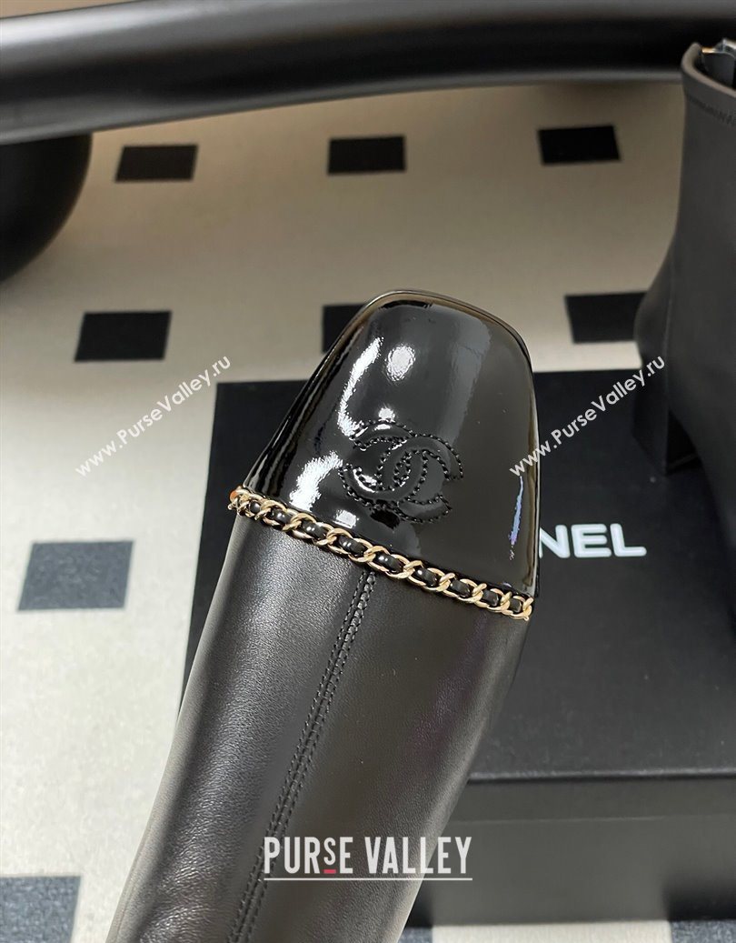 Chanel Stretch Lambskin and Patent Leather Heel Ankle Boots 5cm with Chain Black 2025 CH110405 (MD-251104072)