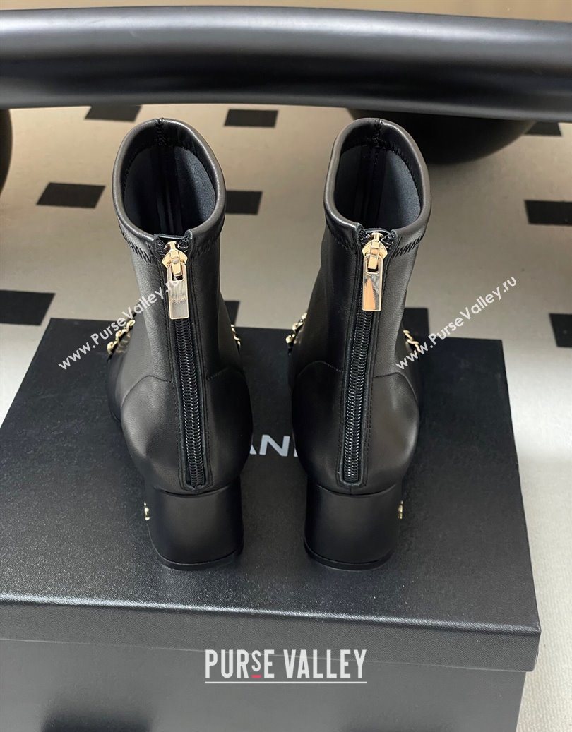 Chanel Stretch Lambskin and Patent Leather Heel Ankle Boots 5cm with Chain Black 2025 CH110405 (MD-251104072)