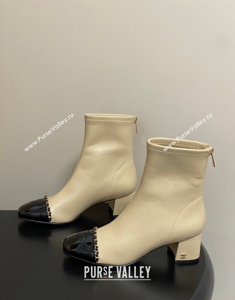 Chanel Stretch Lambskin and Patent Leather Heel Ankle Boots 5cm with Chain Beige 2025 CH110405 (MD-251104073)