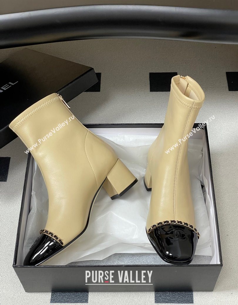 Chanel Stretch Lambskin and Patent Leather Heel Ankle Boots 5cm with Chain Beige 2025 CH110405 (MD-251104073)