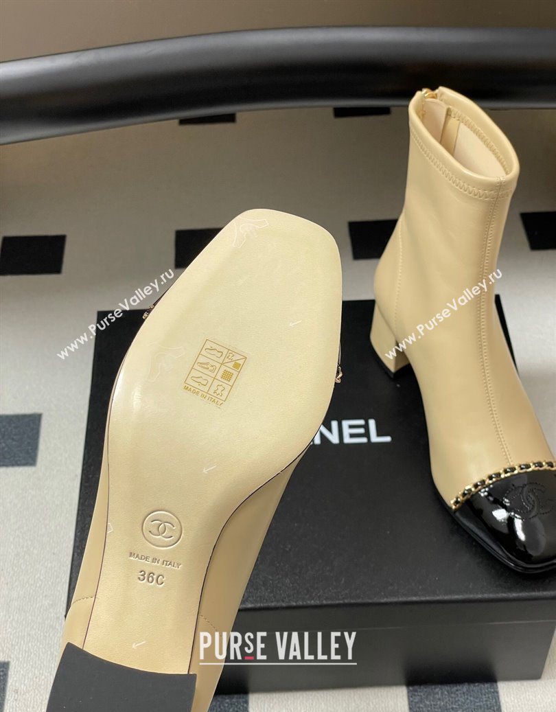 Chanel Stretch Lambskin and Patent Leather Heel Ankle Boots 5cm with Chain Beige 2025 CH110405 (MD-251104073)