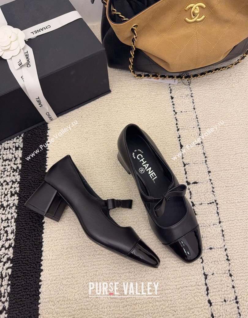 Chanel Lambskin and Patent Leather Mary Janes Pumps 5cm with Bow Black 2025 CH110302 (MD-251103101)
