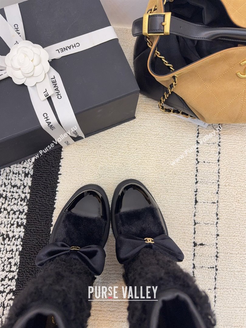 Chanel Fur - Lambskin Patent Leather Platform Ankle Boots Black 2025 G46636 (MD-251103147)