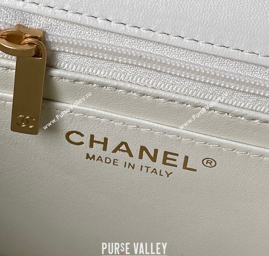 Chanel Lambskin Leather Small Flap Bag with Chain Top Handle White 2025 AS5813 (yezi-251127113)
