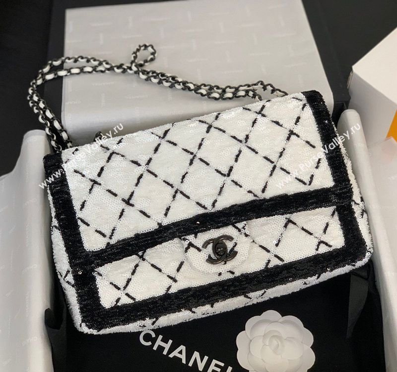 Chanel Sequins Large Flap Bag AS4063 Black/White 2025 (yezi-251127134)